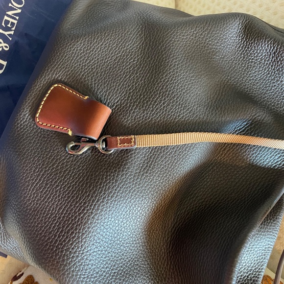 Dooney & Bourke Pebbled Leather Hobo Logo Hook Close Bag - Picture 8 of 9